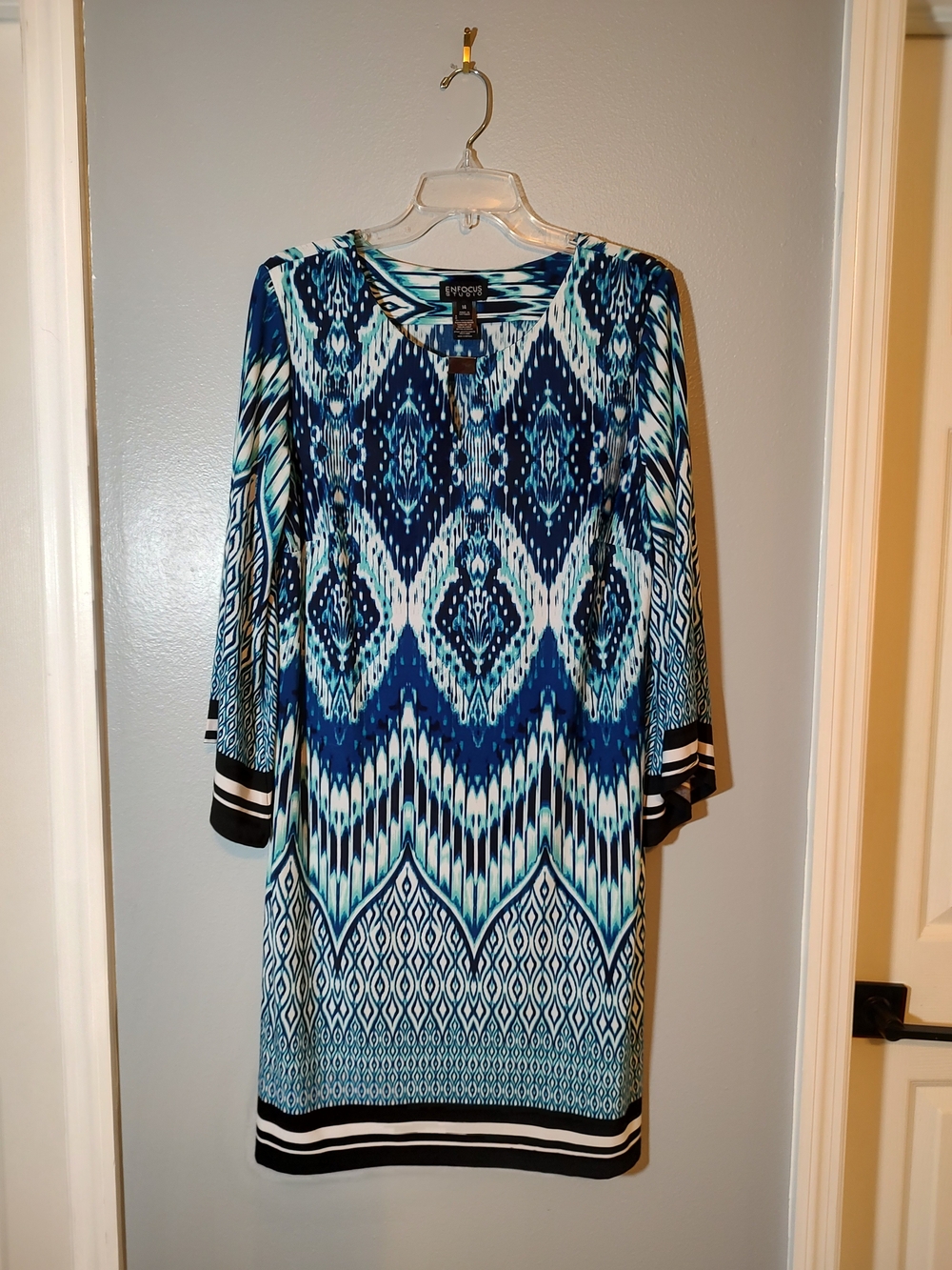 Enfocus Studio Blue & White Geometric Long Sleeve Shift Dress